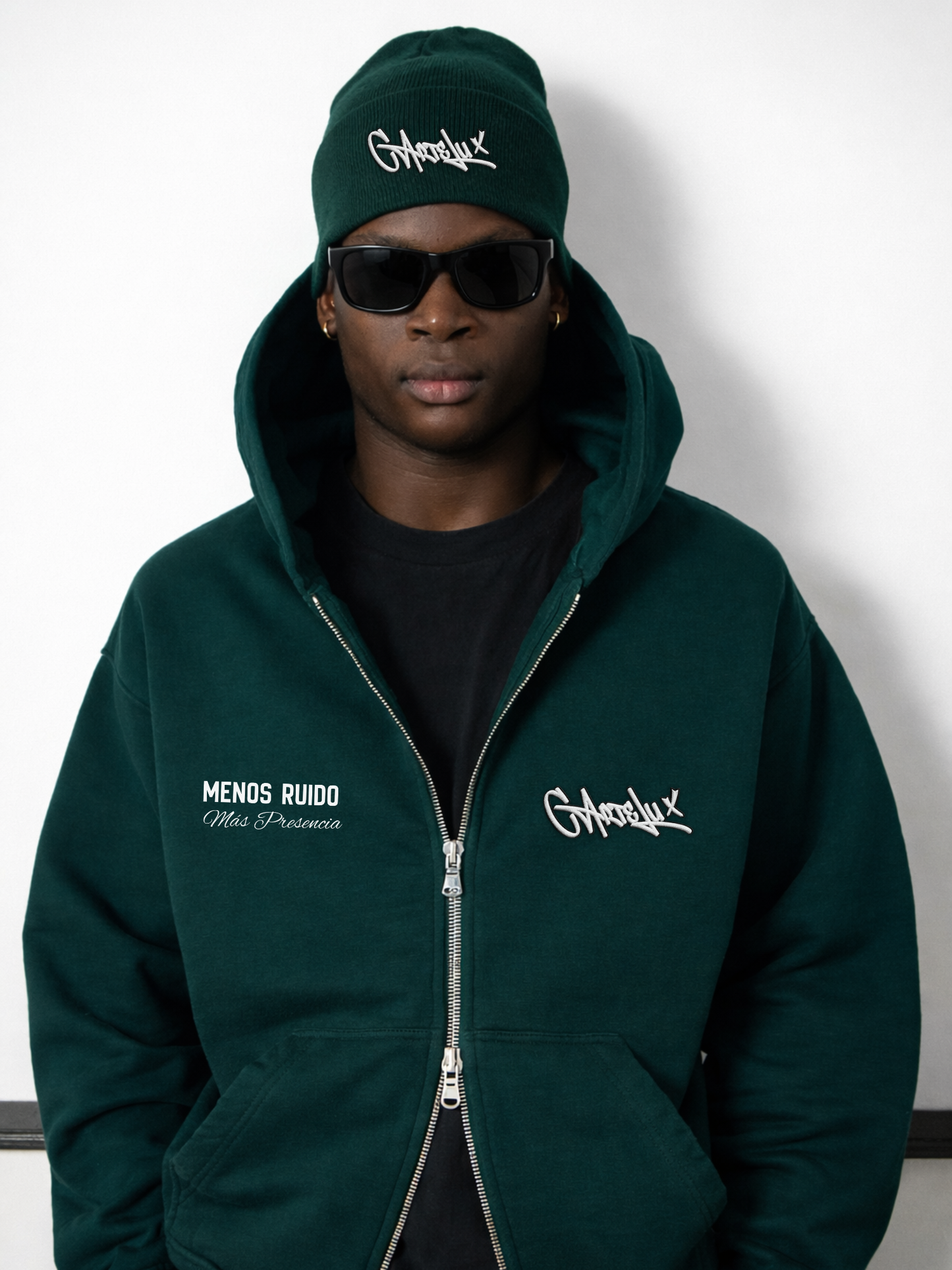 Sudadera Oversize “Menos Ruido”
